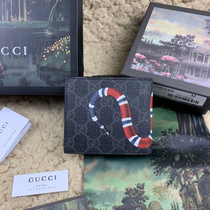 g*u*i kingsnake print gg Sup*e wallet black