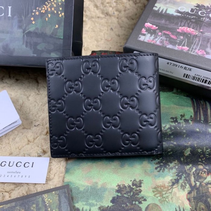 G*u*i signature leather wallet black