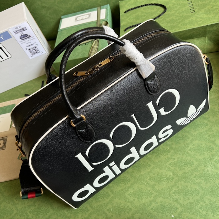 Ad*s x g*u*i large duffle bag 702422 black