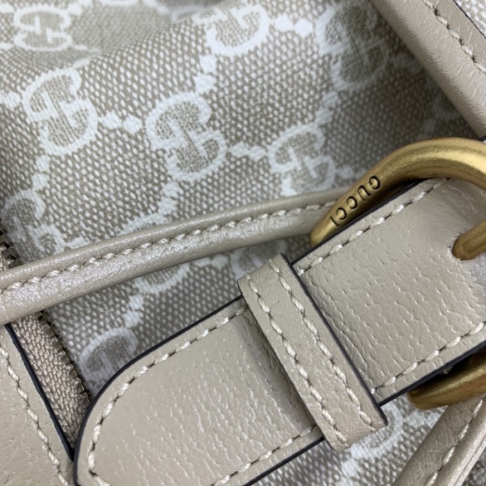 G*u*i backpack with interlocking g 674147 beige