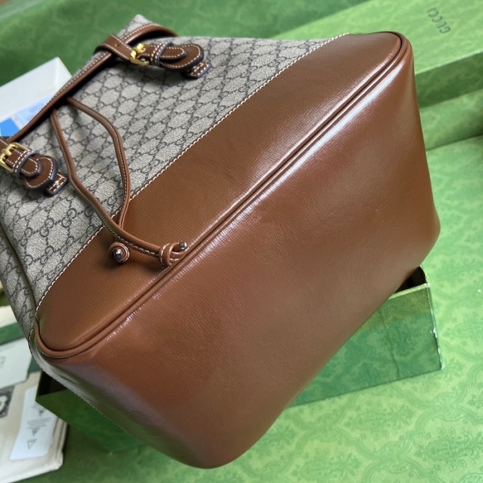 G*u*i medium backpack with interlocking g 696013 brown
