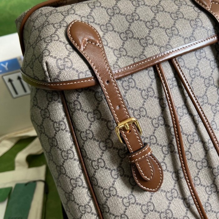 G*u*i medium backpack with interlocking g 696013 brown