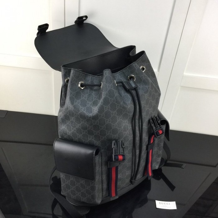 g*u*i gg black Sup*e backpack 495563