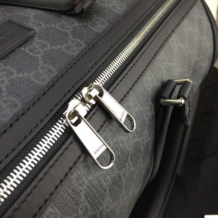 G*u*i gg black carry-on duffle bag 474131
