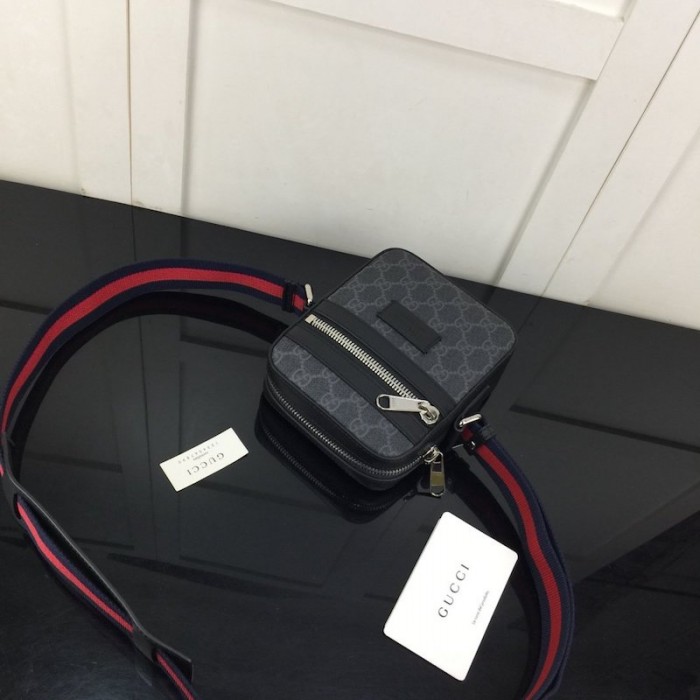 G*u*i gg black messenger bag ‎598103