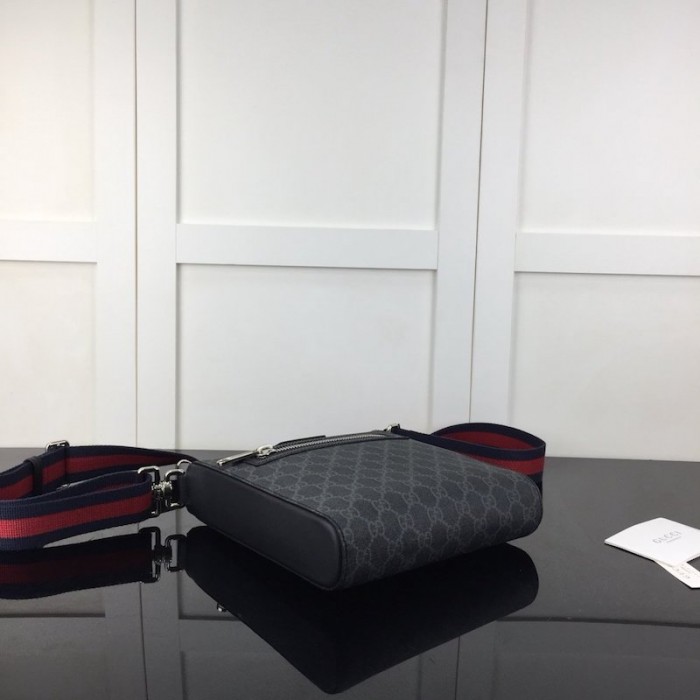 G*u*i gg black small messenger bag 523599
