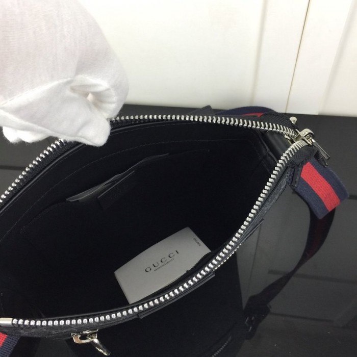 G*u*i gg black small messenger bag 523599