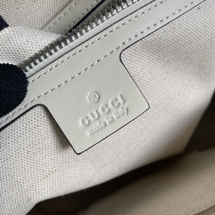 G*u*i gg embossed backpack white 658579