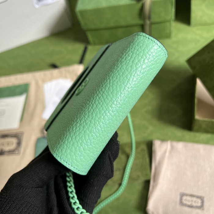 G*u*i gg marmont top handle card case wallet 701074 green