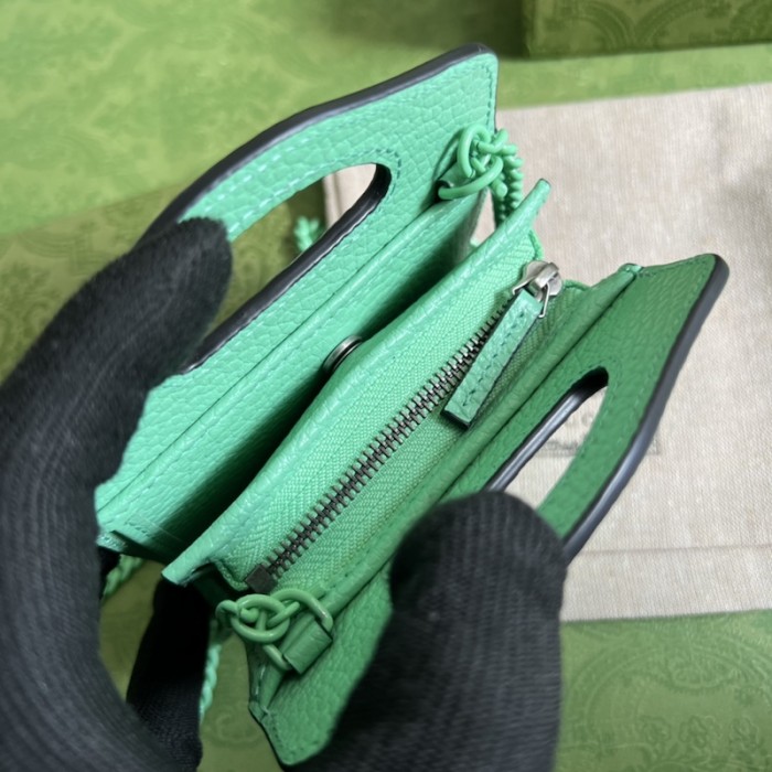 G*u*i gg marmont top handle card case wallet 701074 green