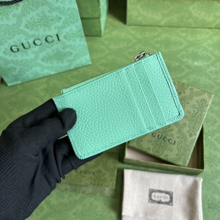 G*u*i gg marmont keychain card case ‎701070 green