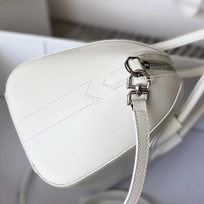 Givenchy Mini Antigona bag in Box leather White