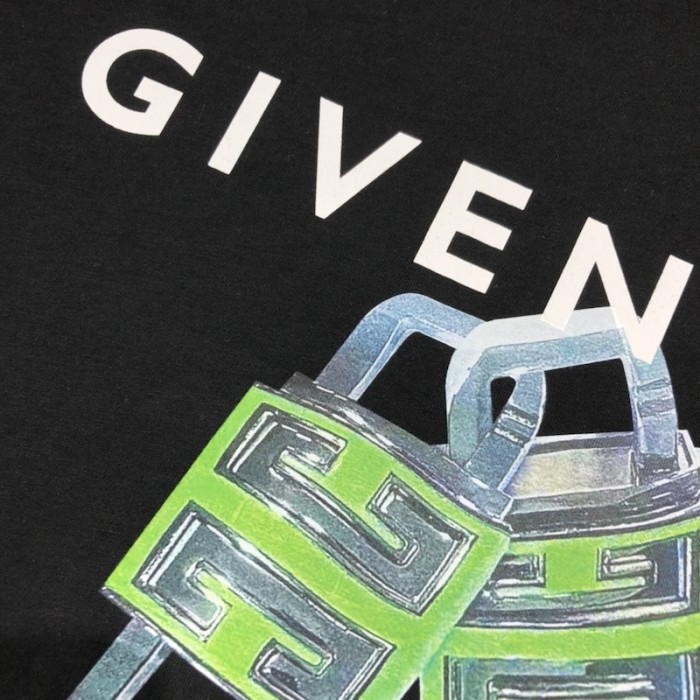 Givenchy 4G Lock slim fit t-shirt Black