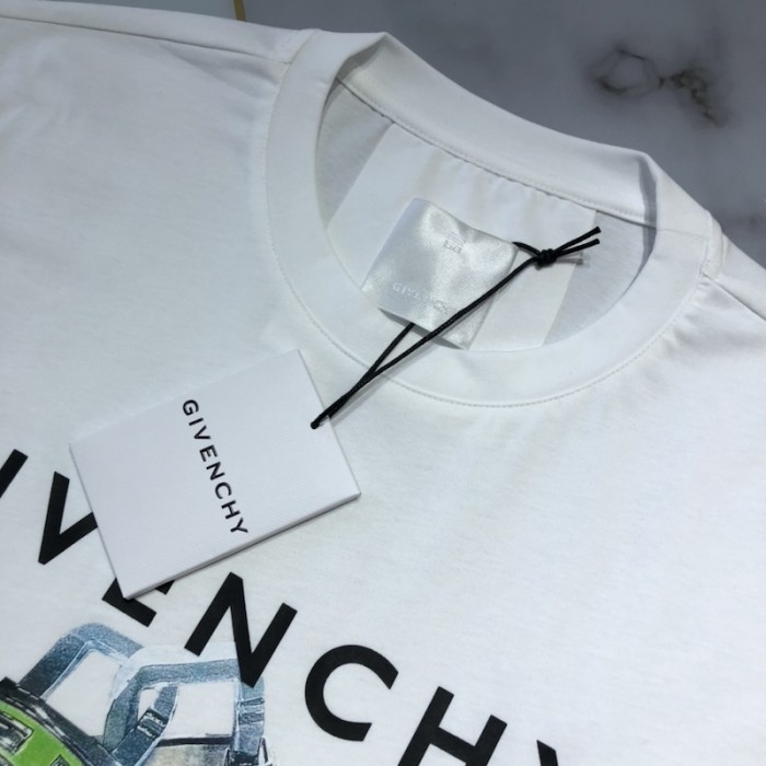 Givenchy 4G Lock slim fit t-shirt White