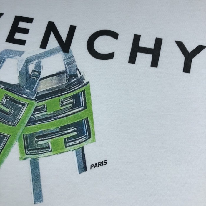 Givenchy 4G Lock slim fit t-shirt White