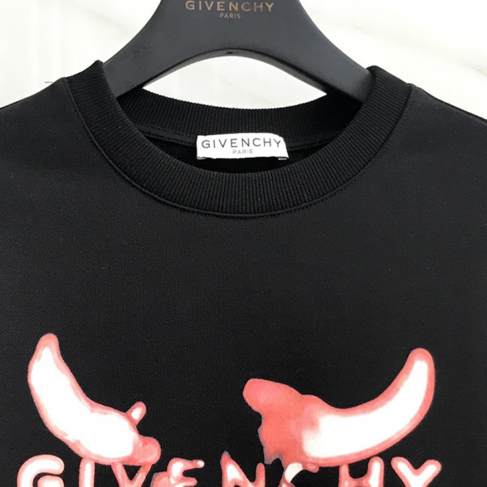 Givenchy Bull Oversized Sweater Black
