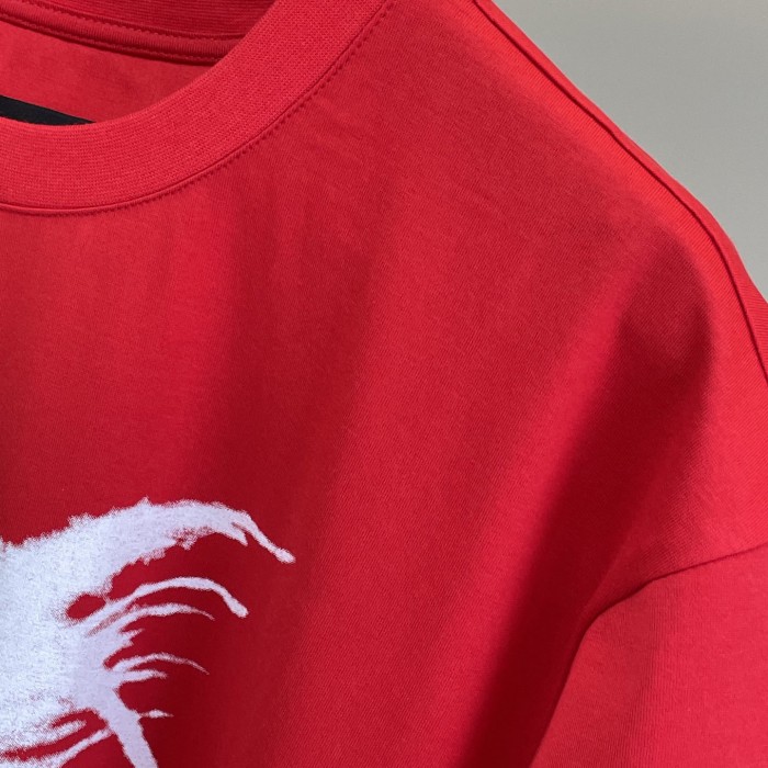 Givenchy Gothic Oversized T shirt Red