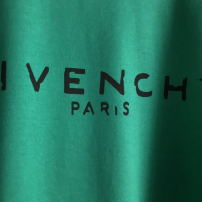 Givenchy Blurred Givenchy Paris Oversized T shirt Green