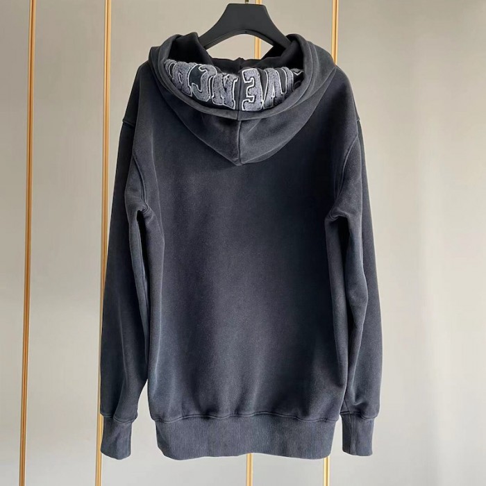 Givenchy Slim fit hoodie in felpa with patch