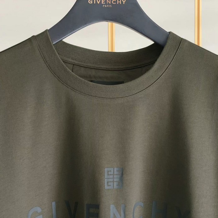 Givenchy Oversized t-shirt in printed jersey Military Green