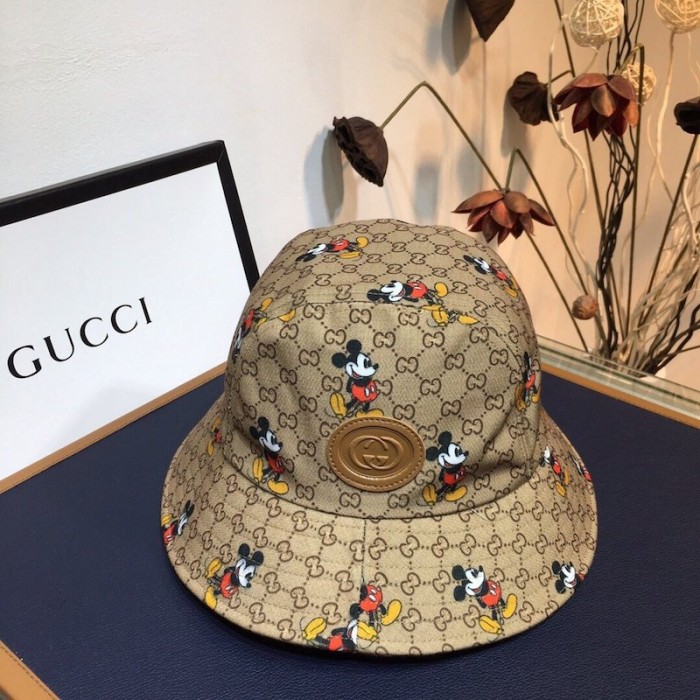 disney x G*u*i bucket hat