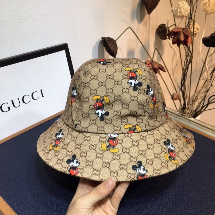 disney x G*u*i bucket hat