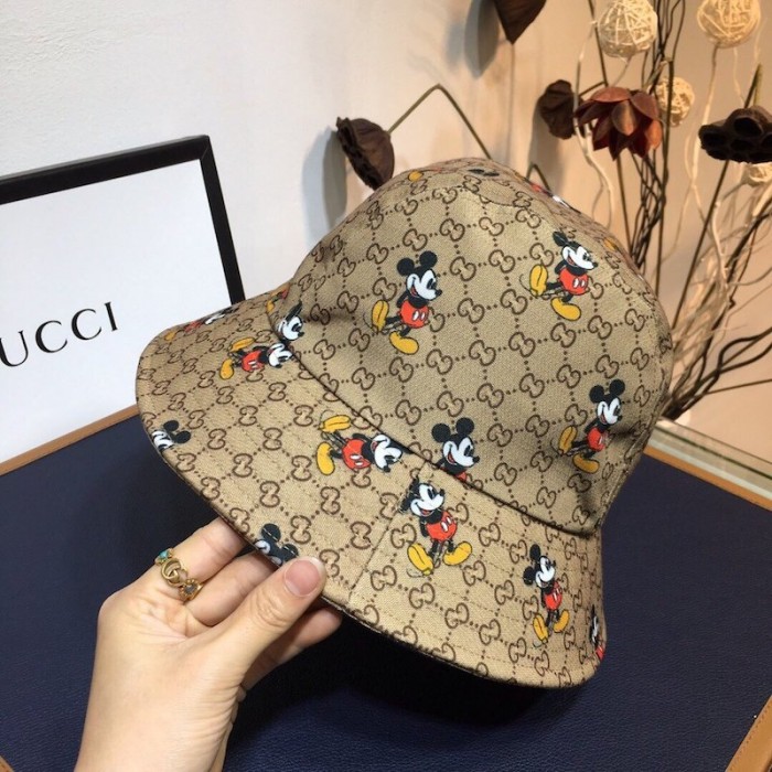 disney x G*u*i bucket hat