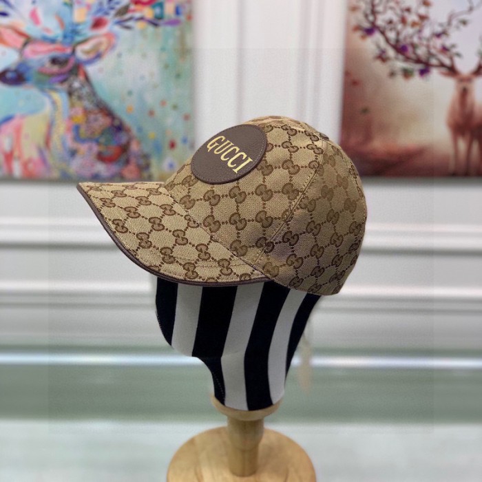 G*u*i gg canvas baseball hat brown