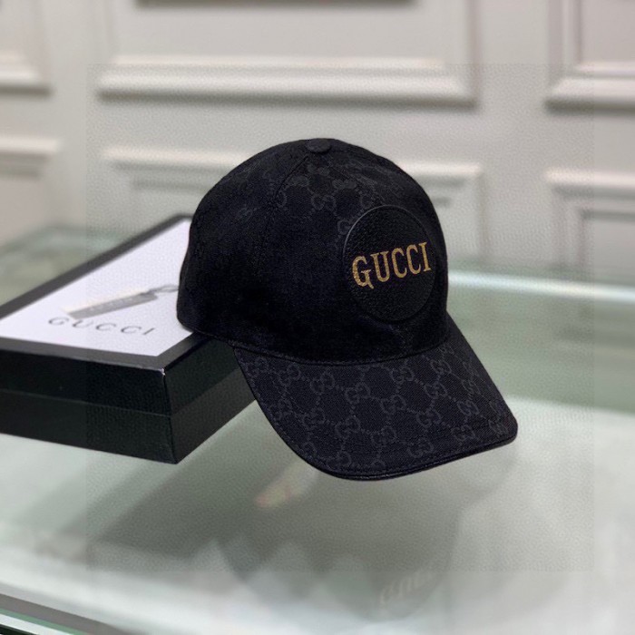 G*u*i gg canvas baseball hat black