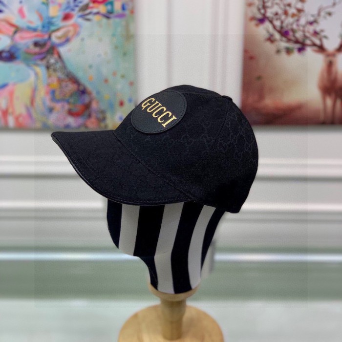 G*u*i gg canvas baseball hat black