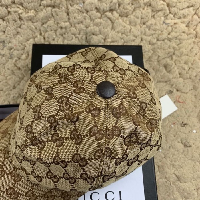 G*u*i original gg canvas baseball hat with web