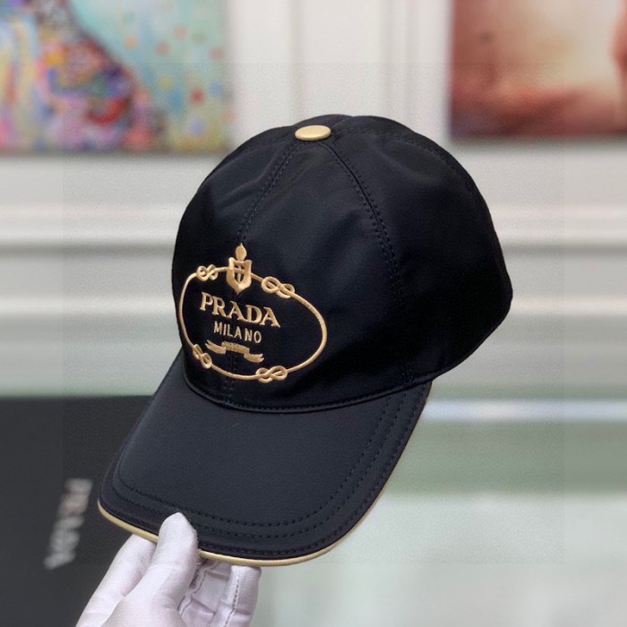 Pra*a cotton baseball cap black
