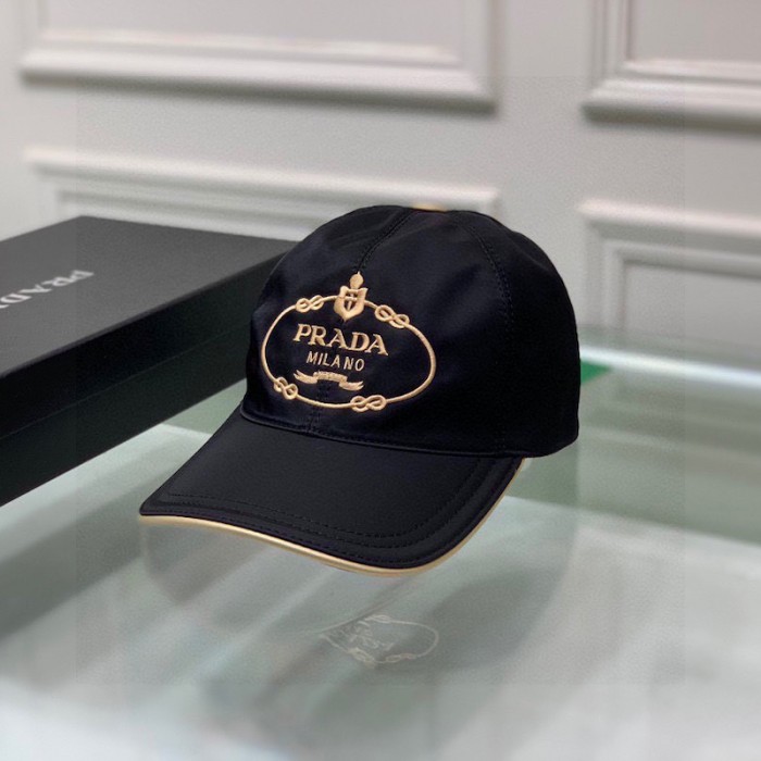 Pra*a cotton baseball cap black