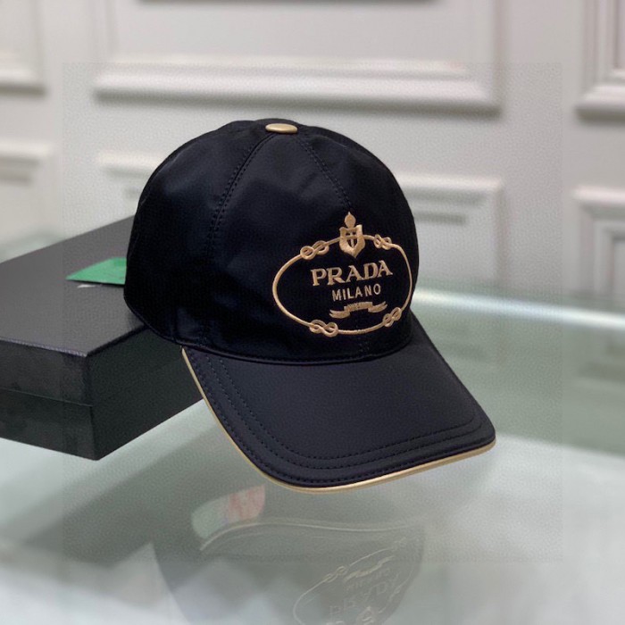 Pra*a cotton baseball cap black