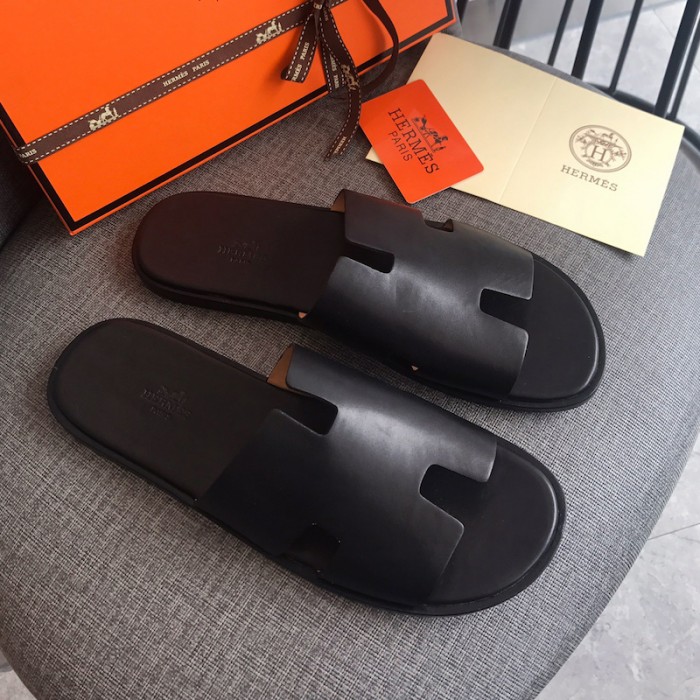 H**mes men izmir sandals in swift leather black