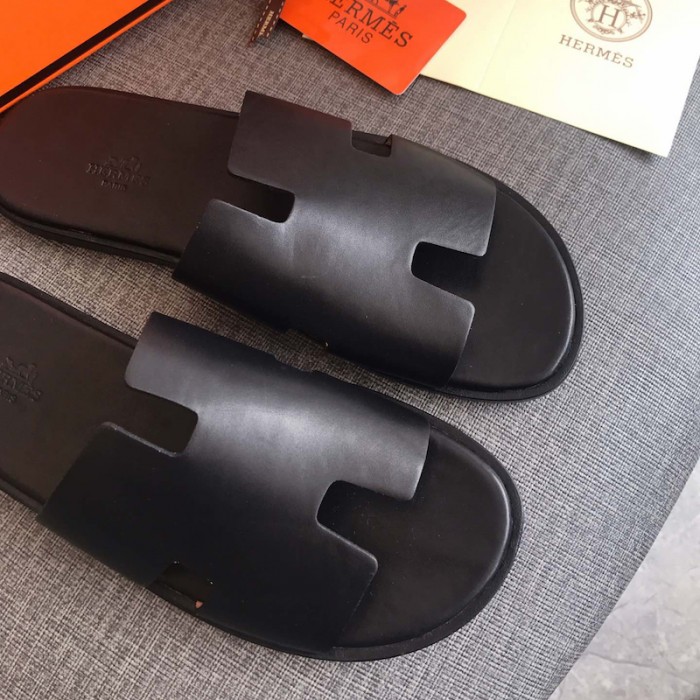 H**mes men izmir sandals in swift leather black