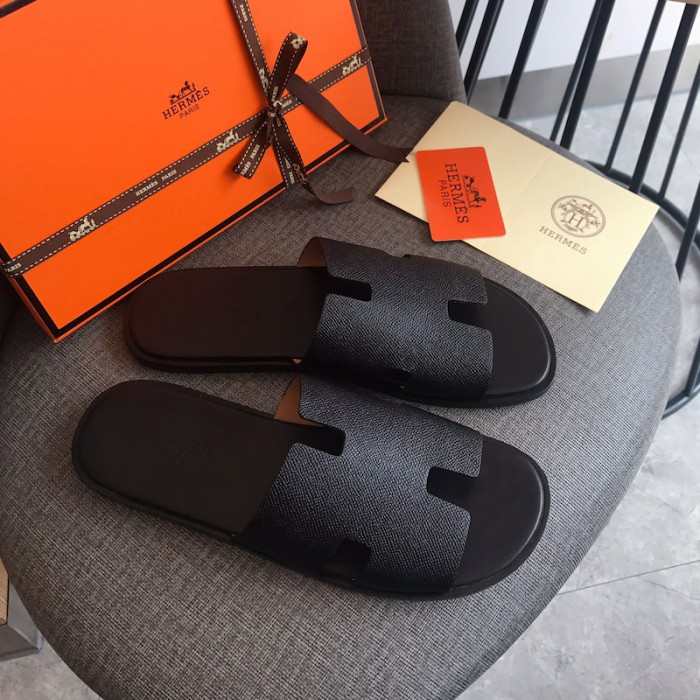 H**mes men izmir sandals in epsom leather black