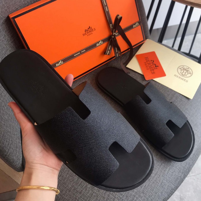 H**mes men izmir sandals in epsom leather black