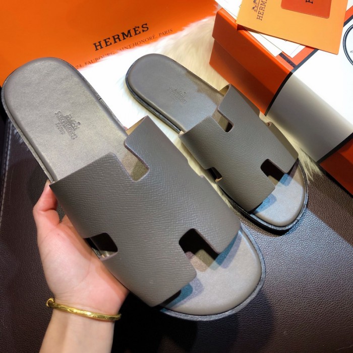 H**mes men izmir sandals in epsom leather grey