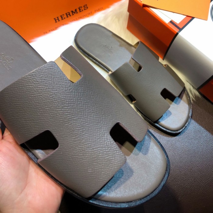 H**mes men izmir sandals in epsom leather grey