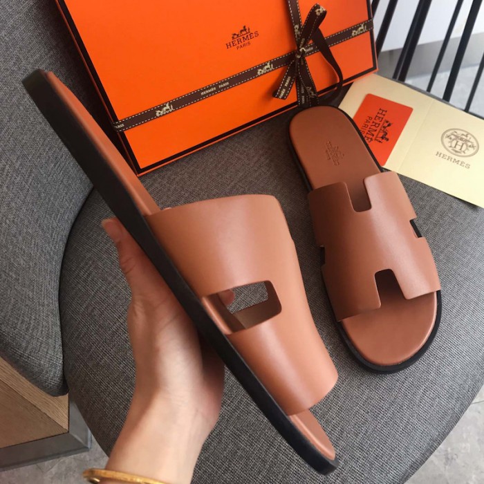 H**mes men izmir sandals in swift leather tan