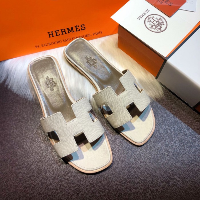 H**mes women oran sandals in epsom leather ivory