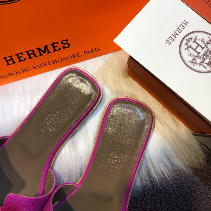 H**mes women oran sandals in epsom leather rose