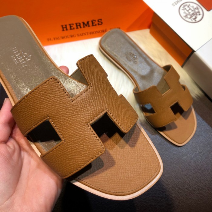H**mes women oran sandals in epsom leather tan