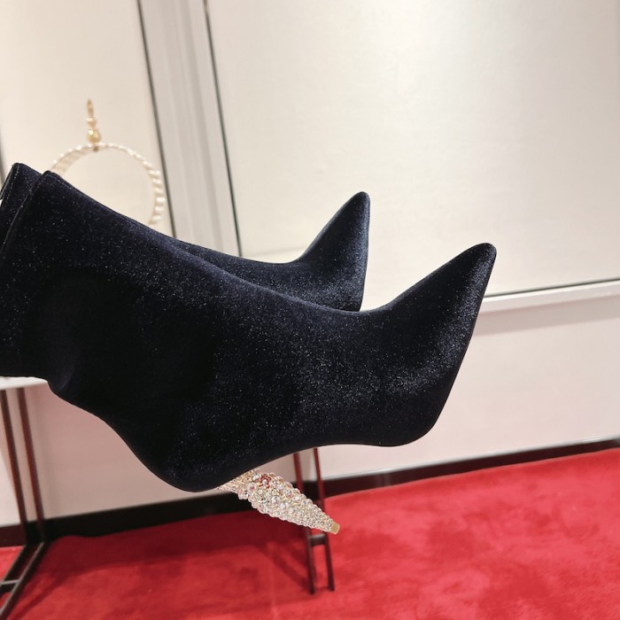 Ch**an louboutin lipbooty 100mm heel ankle boot black
