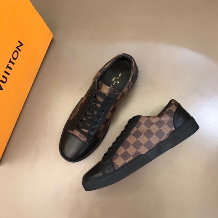 l**is V*t*n damier ebene match-up sneaker