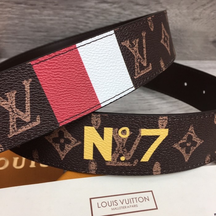 l**is V*t*n lv pyramide trunk l’Œil 40mm reversible belt m0499v