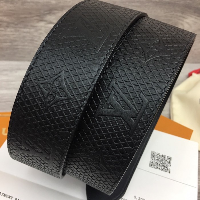 l**is V*t*n speaker 40mm belt black m0615u