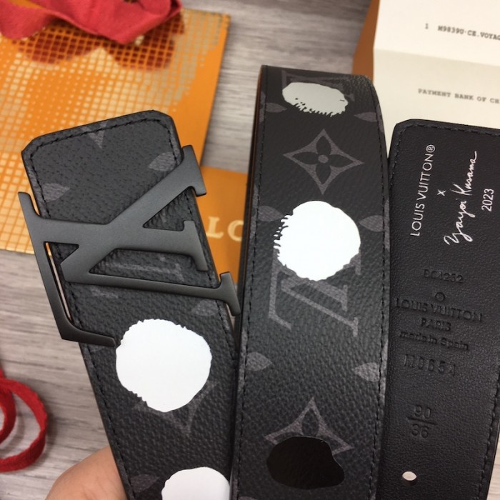 l**is V*t*n lv x yk lv initiales 40mm reversible belt m0654