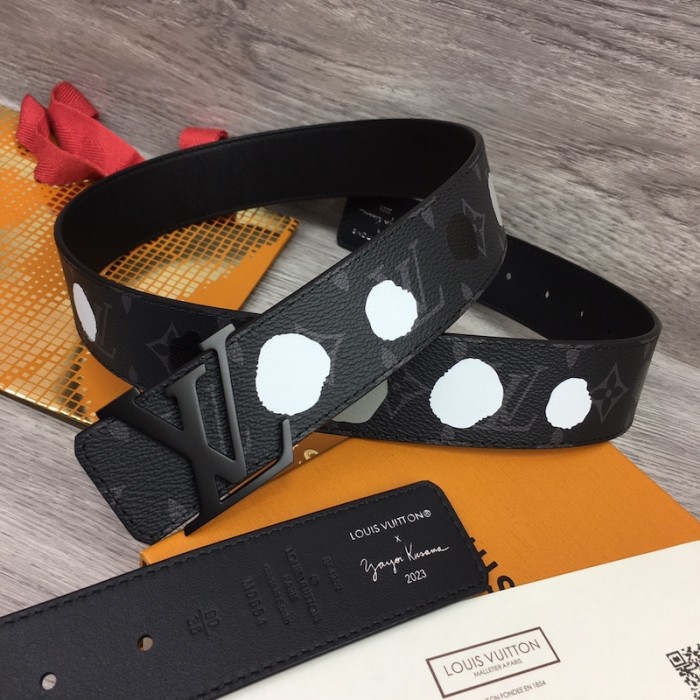 l**is V*t*n lv x yk lv initiales 40mm reversible belt m0654
